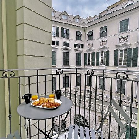 Happy Family Apartments U Papaviou Генуа Екстериор снимка